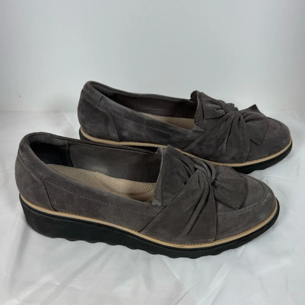 Clarks Collection Sharon Dasher Gray Suede Loafers 10M